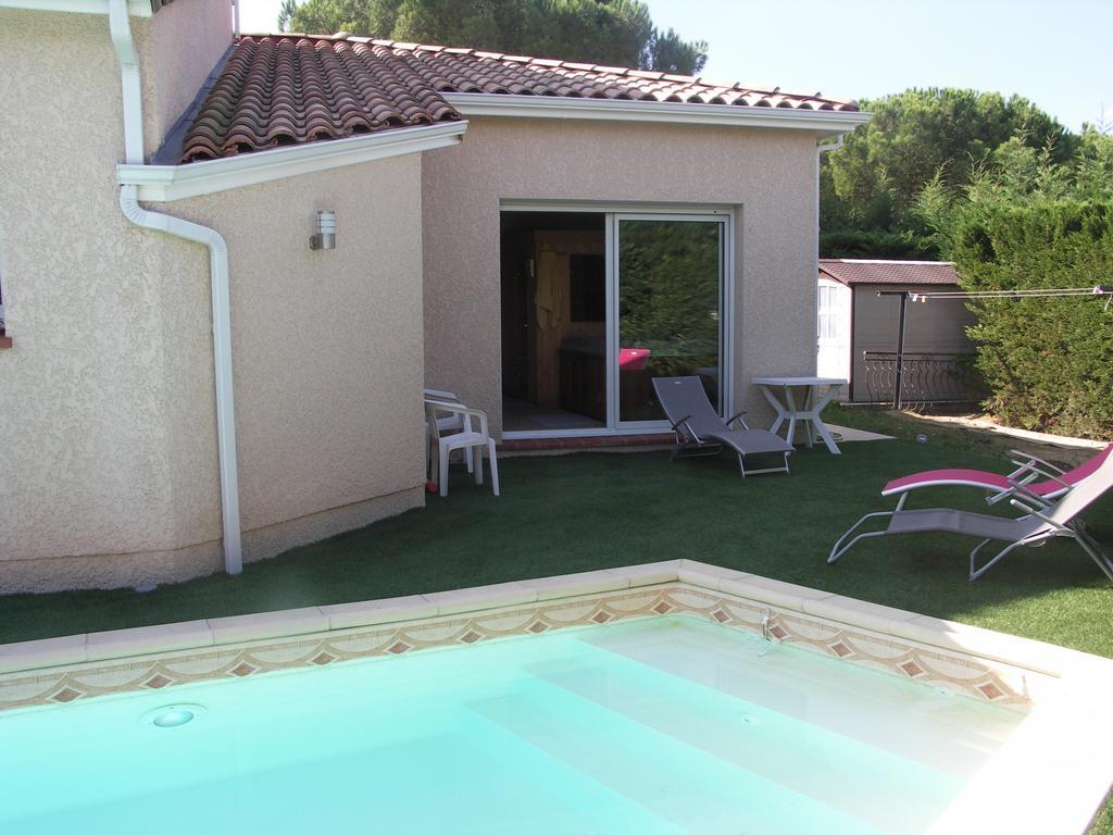 Chambres D'Hotes Le Saint O Detente מראה חיצוני תמונה